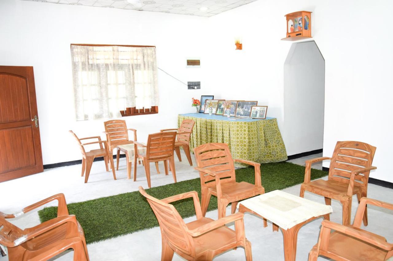 Tharaka Homestay Weligama Zewnętrze zdjęcie
