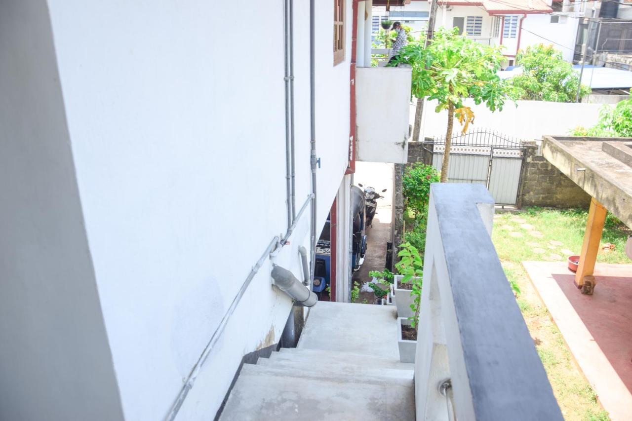 Tharaka Homestay Weligama Zewnętrze zdjęcie